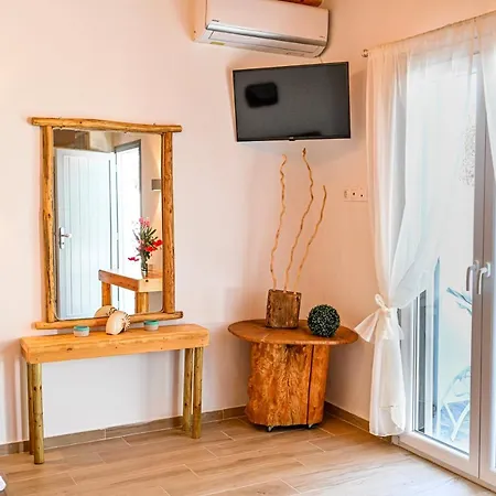 Bonzoe #1 Apartment